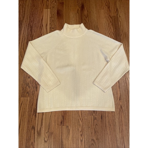 Madison Studio Sweaters - Madison Studio Women's Cable Knit Turtleneck 100% Cashmere Yellow Size XL